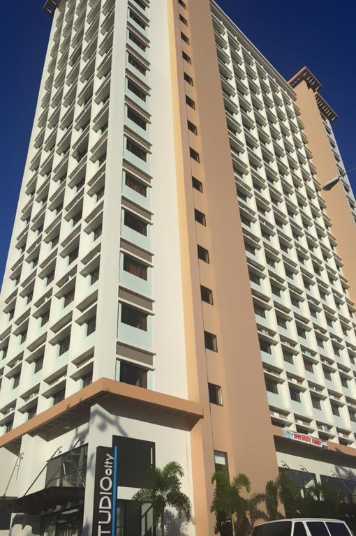Titan Condo At Studio City Tower 1 Alabang Manila Dış mekan fotoğraf